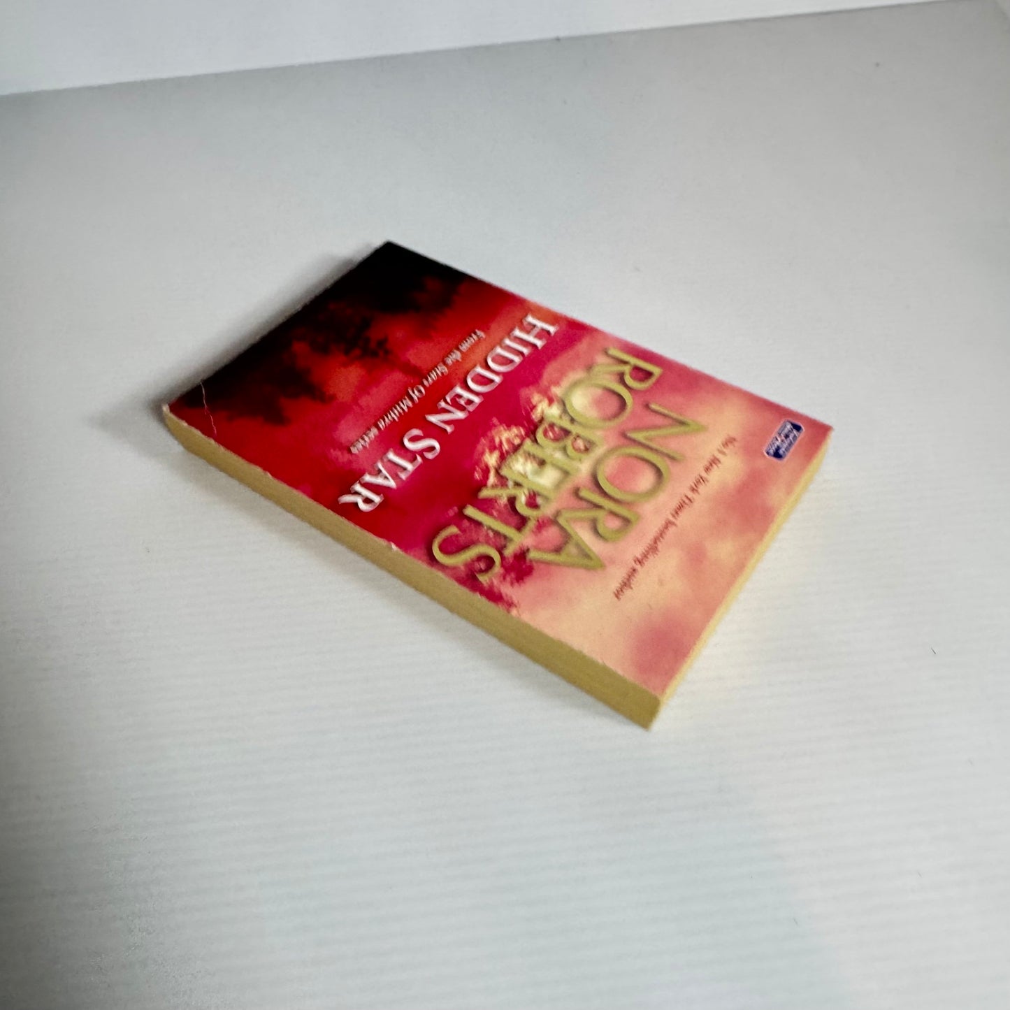 Hidden Star (Stars Of Mithra Series) - Nora Roberts