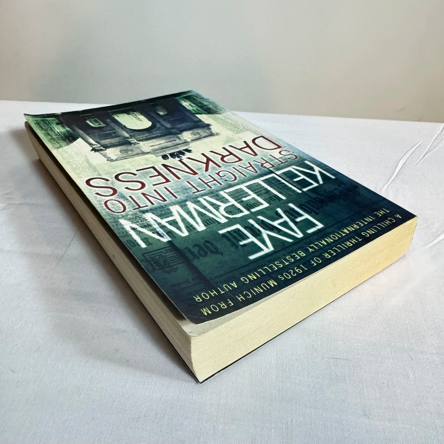 Straight Into Darkness - Faye Kellerman