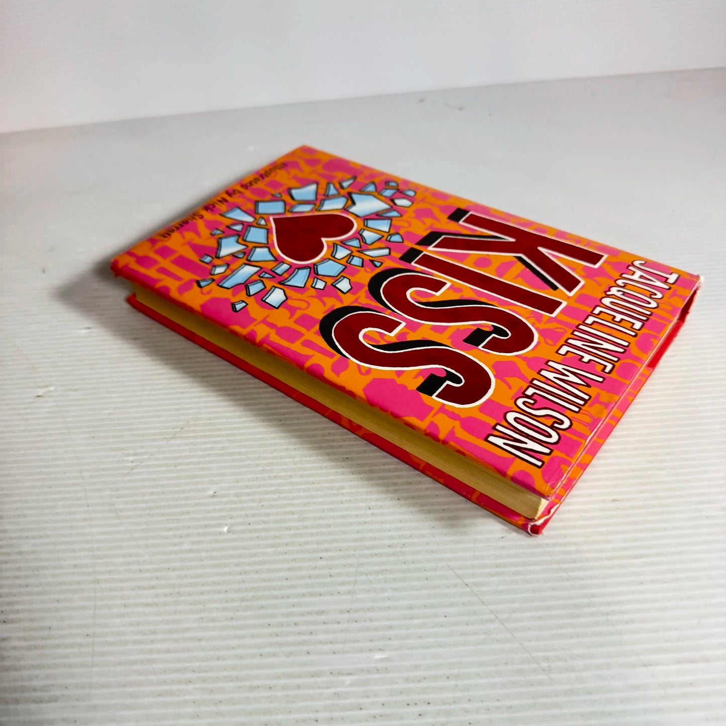 Kiss - Jacqueline Wilson