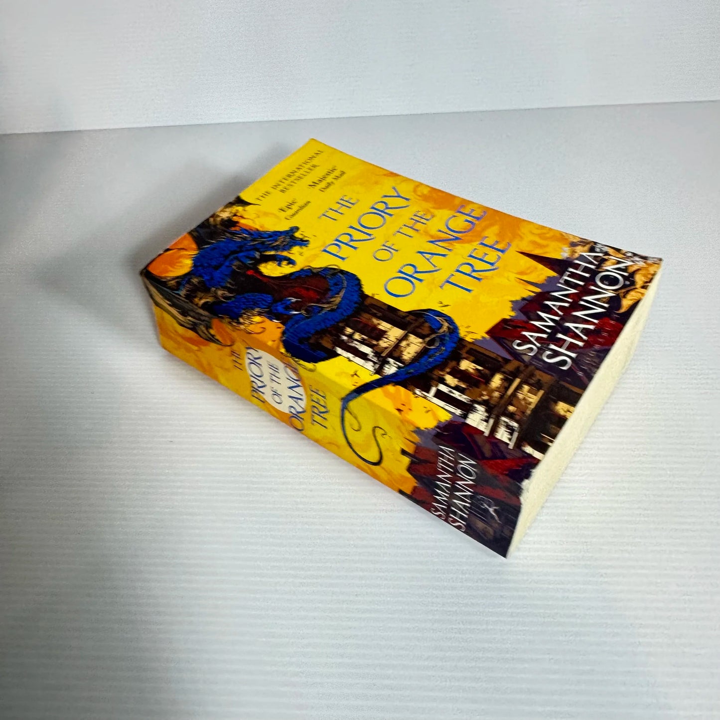 The Priory Of The Orange Tree - Samantha Shannon