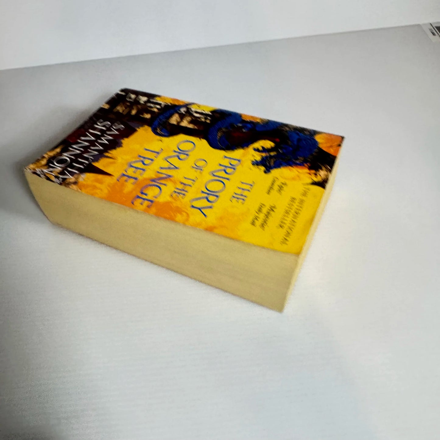 The Priory Of The Orange Tree - Samantha Shannon