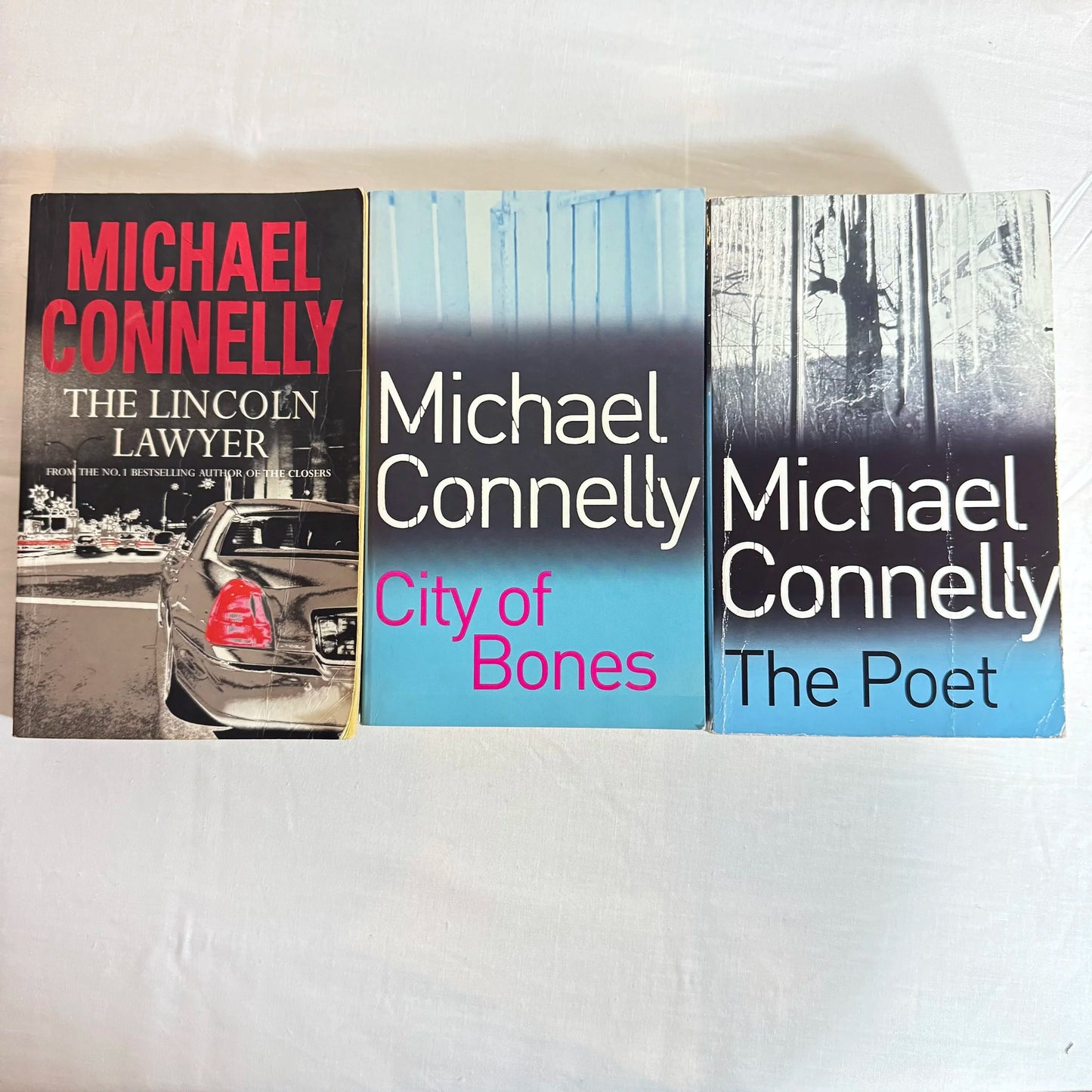 Michael Connelly - 3x Book Bundle : The Lincoln Lawyer, City of Bones, The Poet