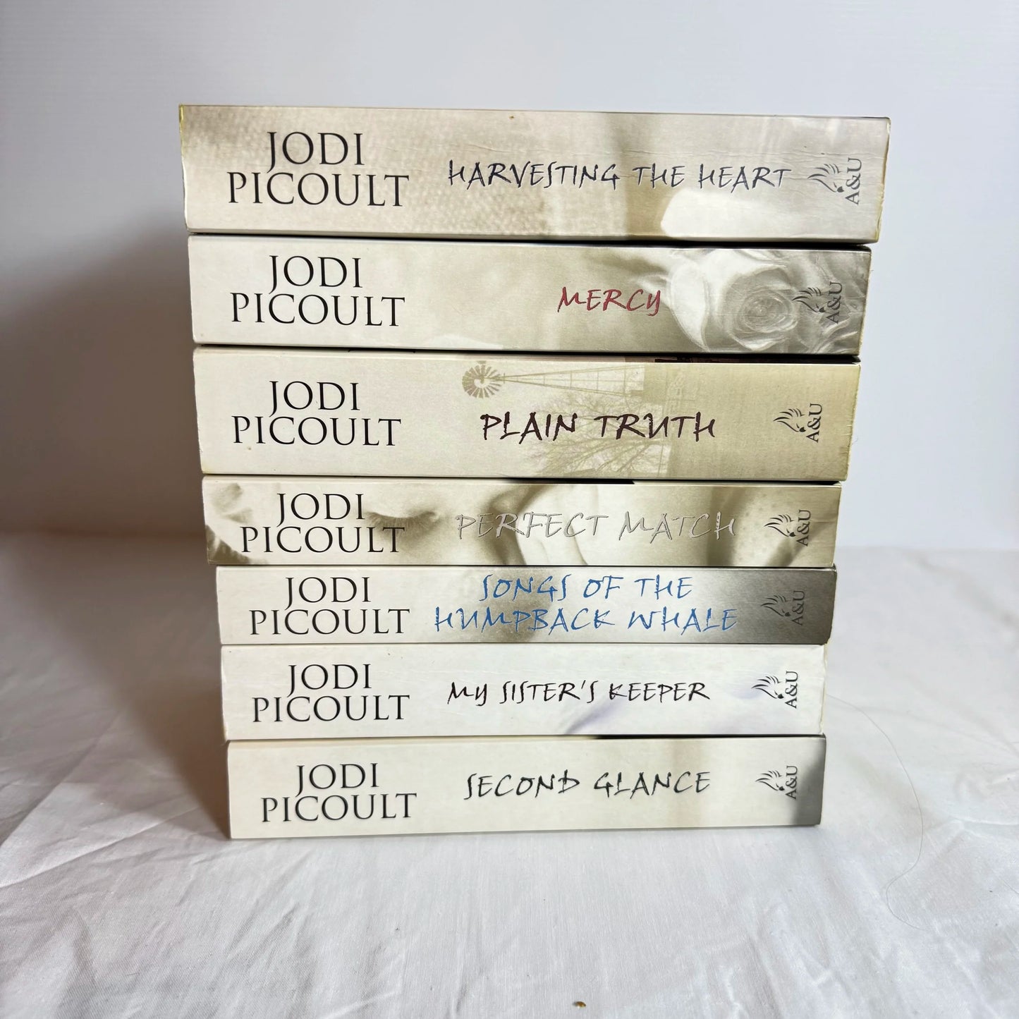 Jodi Picoult Book Bundle x 7 Books