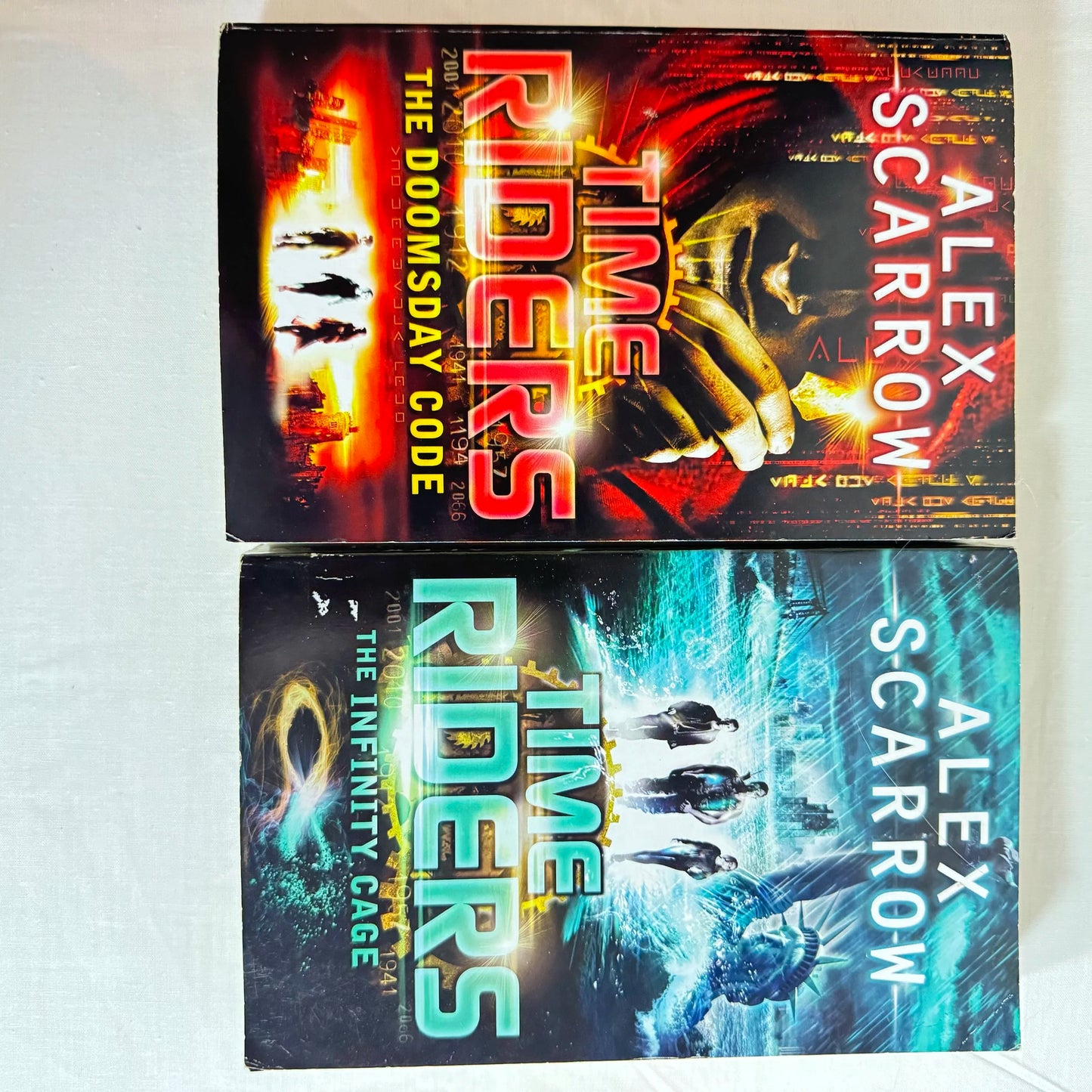 Time Riders : The Infinity Cage & The Doomsday Code - Alex Scarrow 2 x Book Bundle