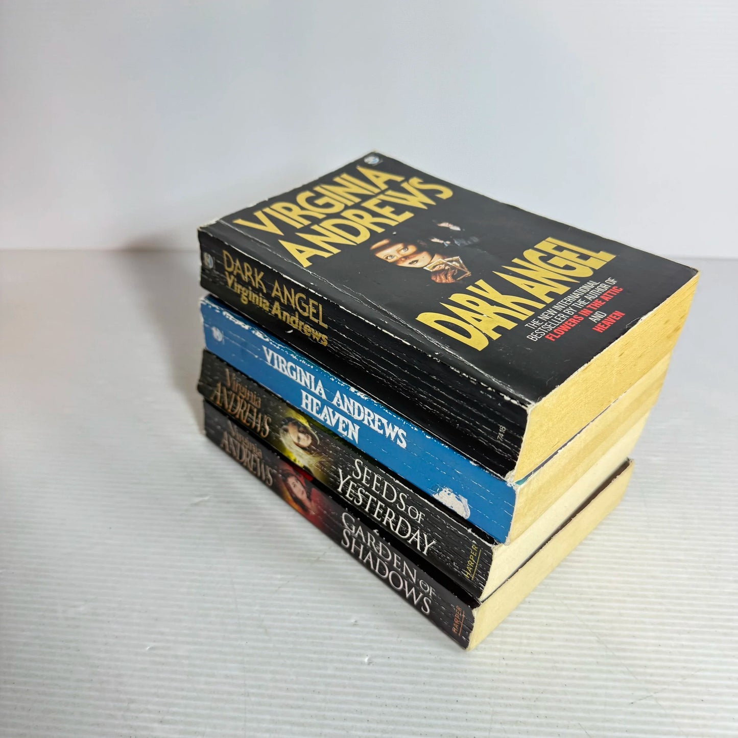 Virginia Andrews Book Bundle x4 (436) Heaven, Dark Angel, Seeds of Yesterday & Garden of Shadows