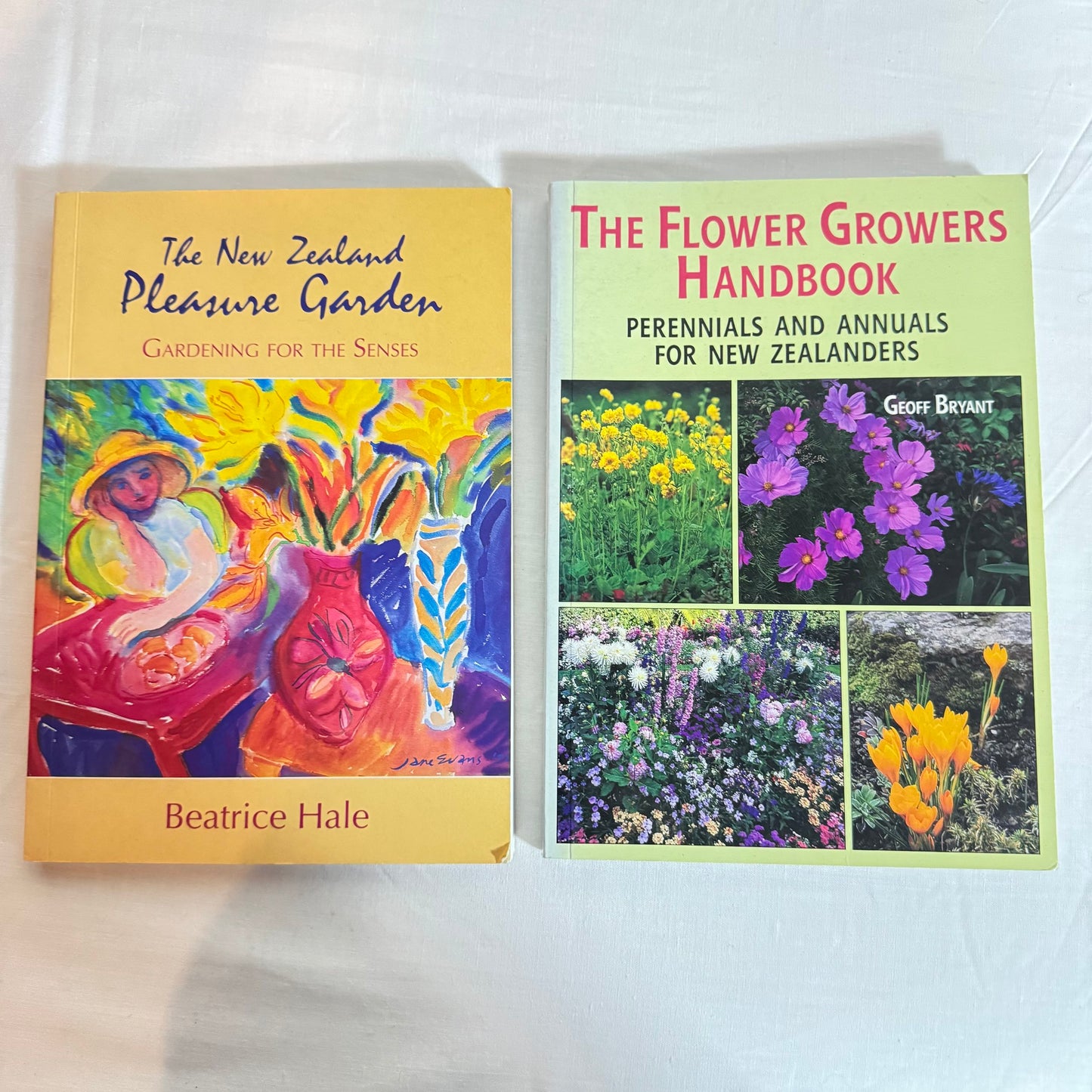 Gardening Book Bundle x 2 - Geoff Bryant & Beatrice Hale