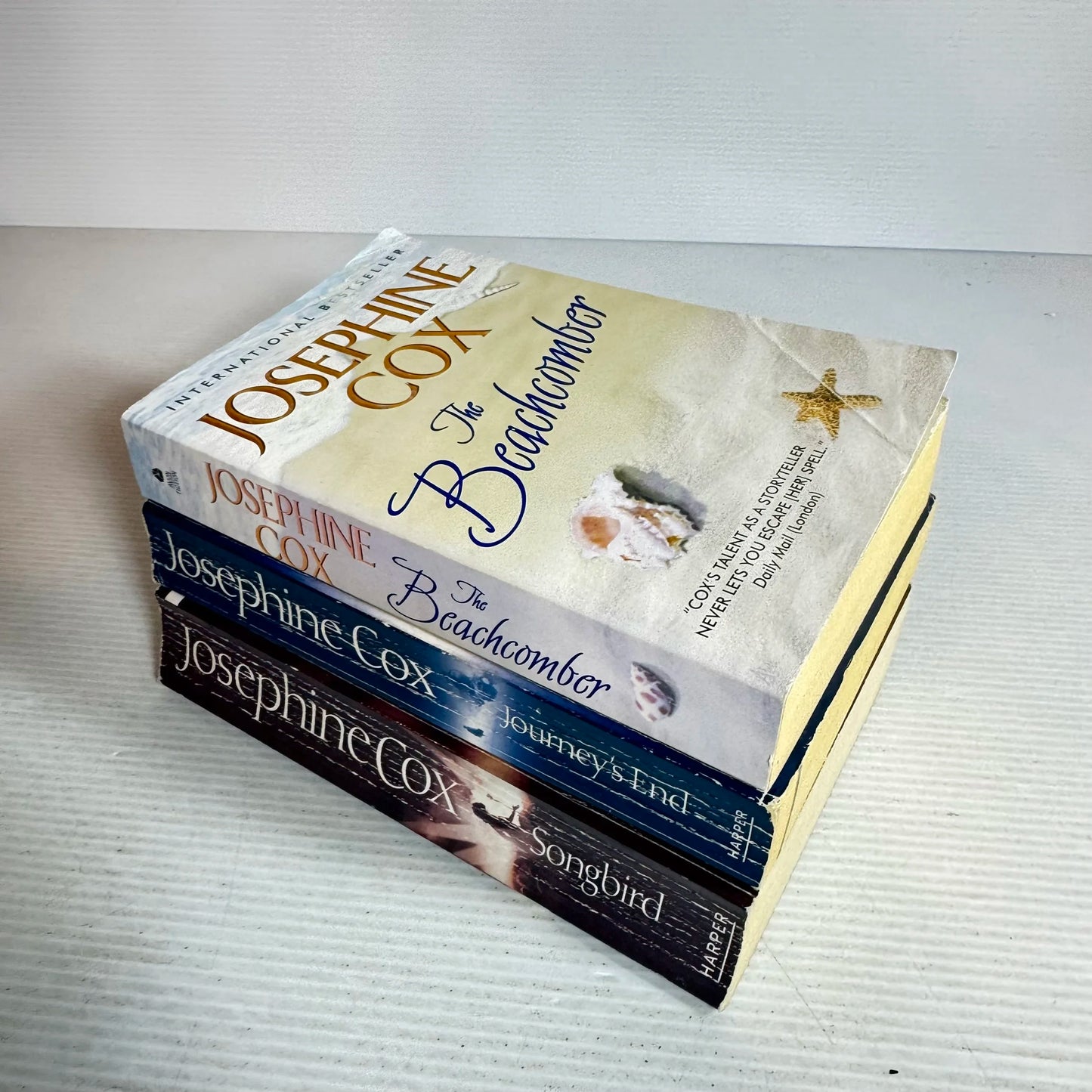 Josephine Cox Book Bundle x3 (639) Songbird, Journey's End & The Beachcomber