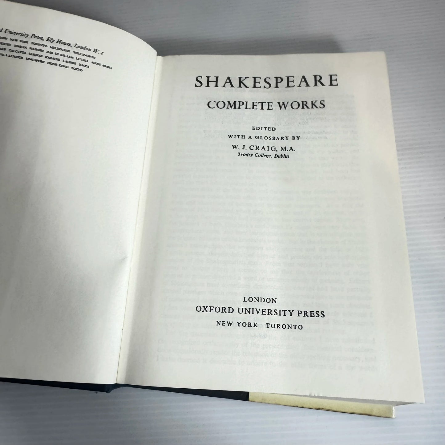 The Oxford Shakespeare Complete Works (Vintage 1971)