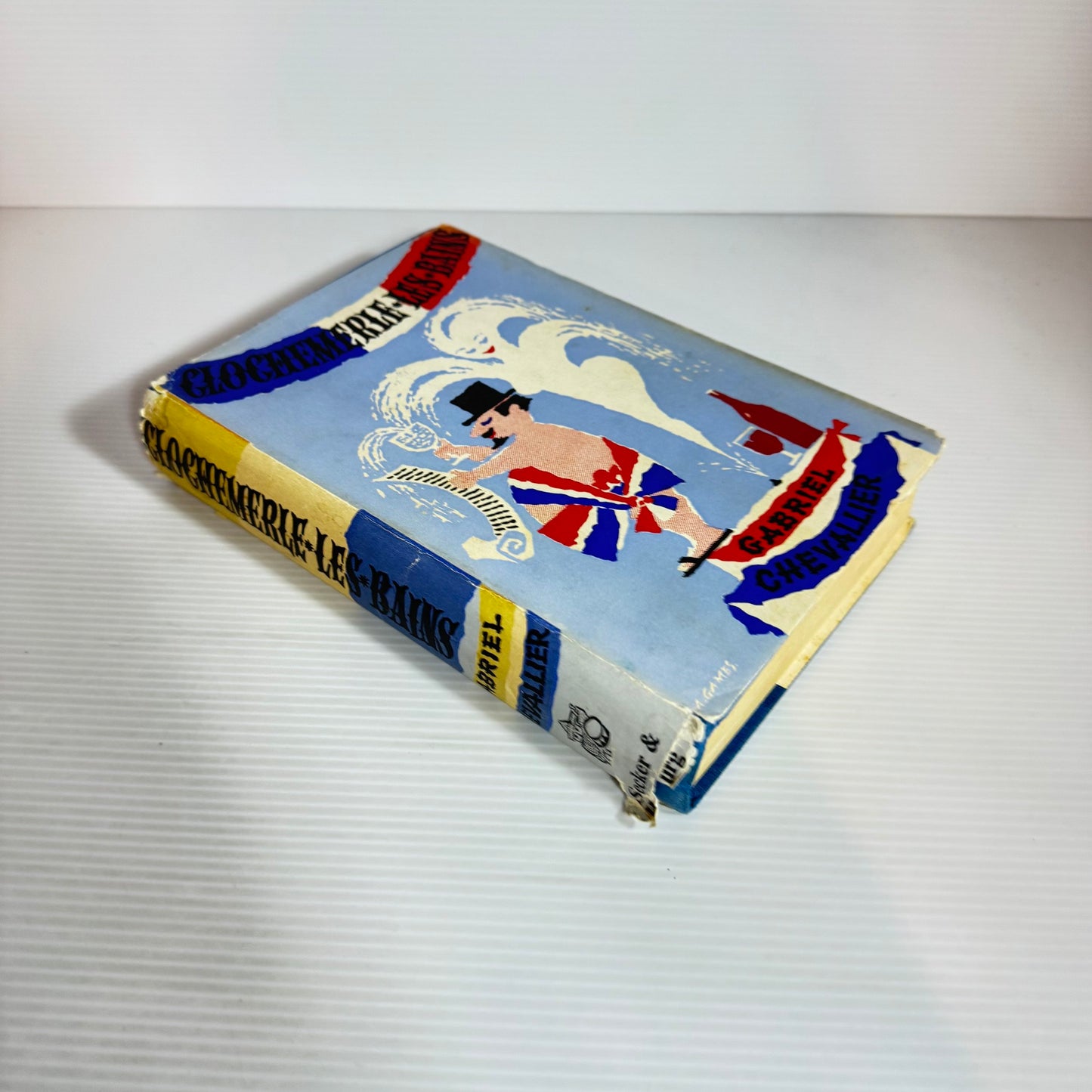 Clochemerle-les-Bains - Gabriel Chevallier (Translated from French by Xan Feilding) (Vintage 1964)