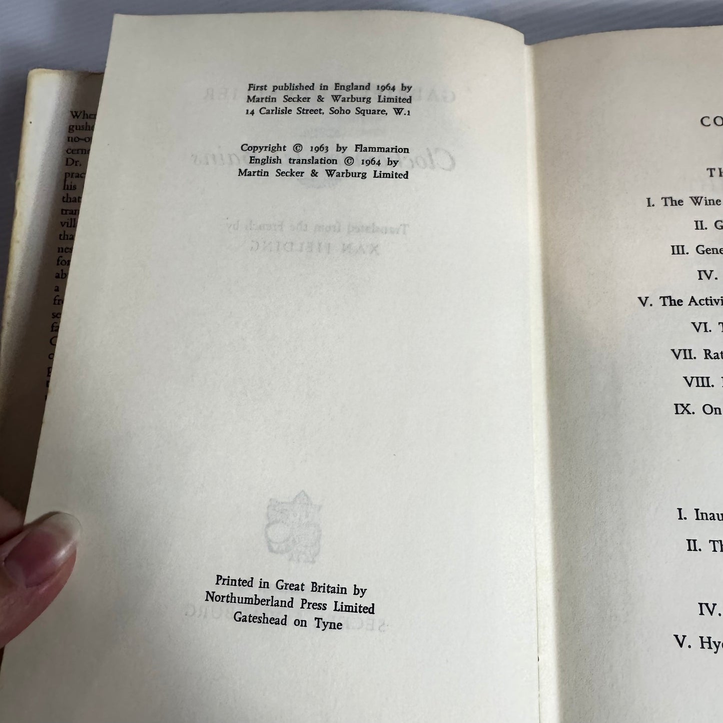Clochemerle-les-Bains - Gabriel Chevallier (Translated from French by Xan Feilding) (Vintage 1964)