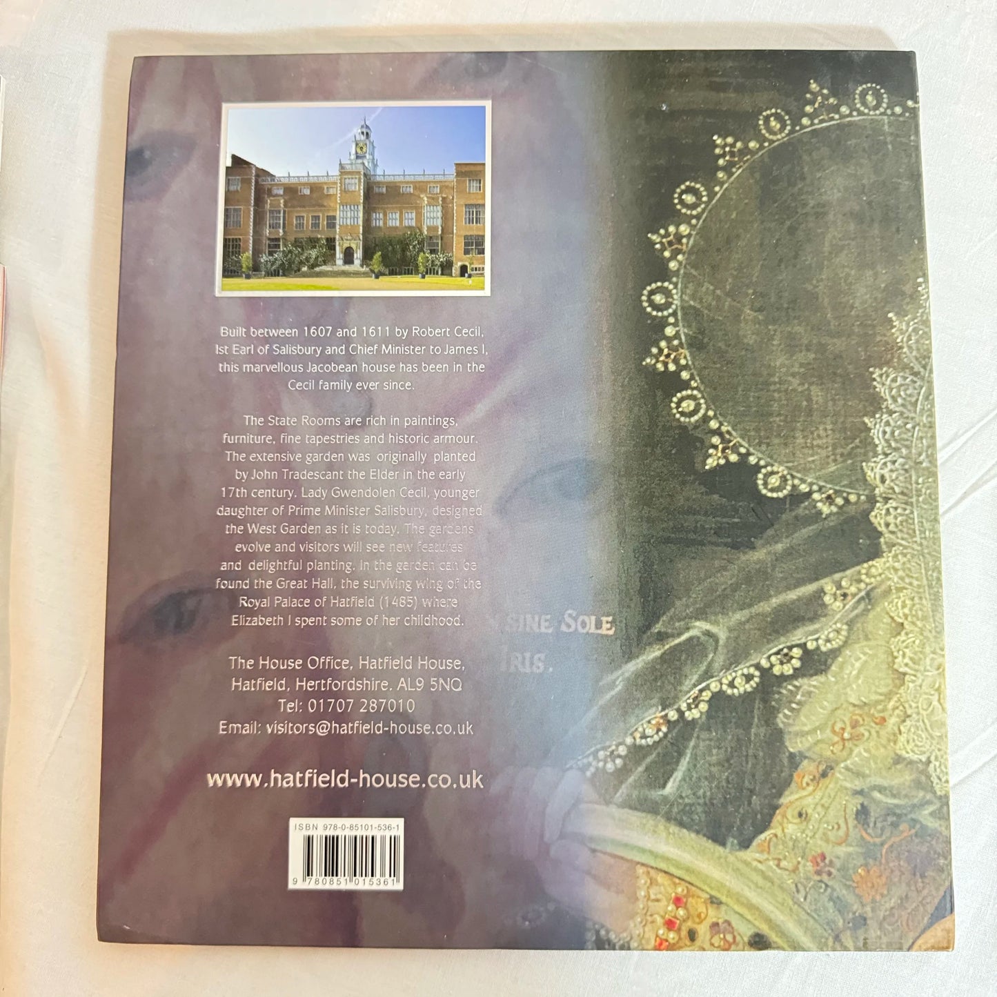 Historical Book Bundle - x 3 Royal Kings & Queens of England