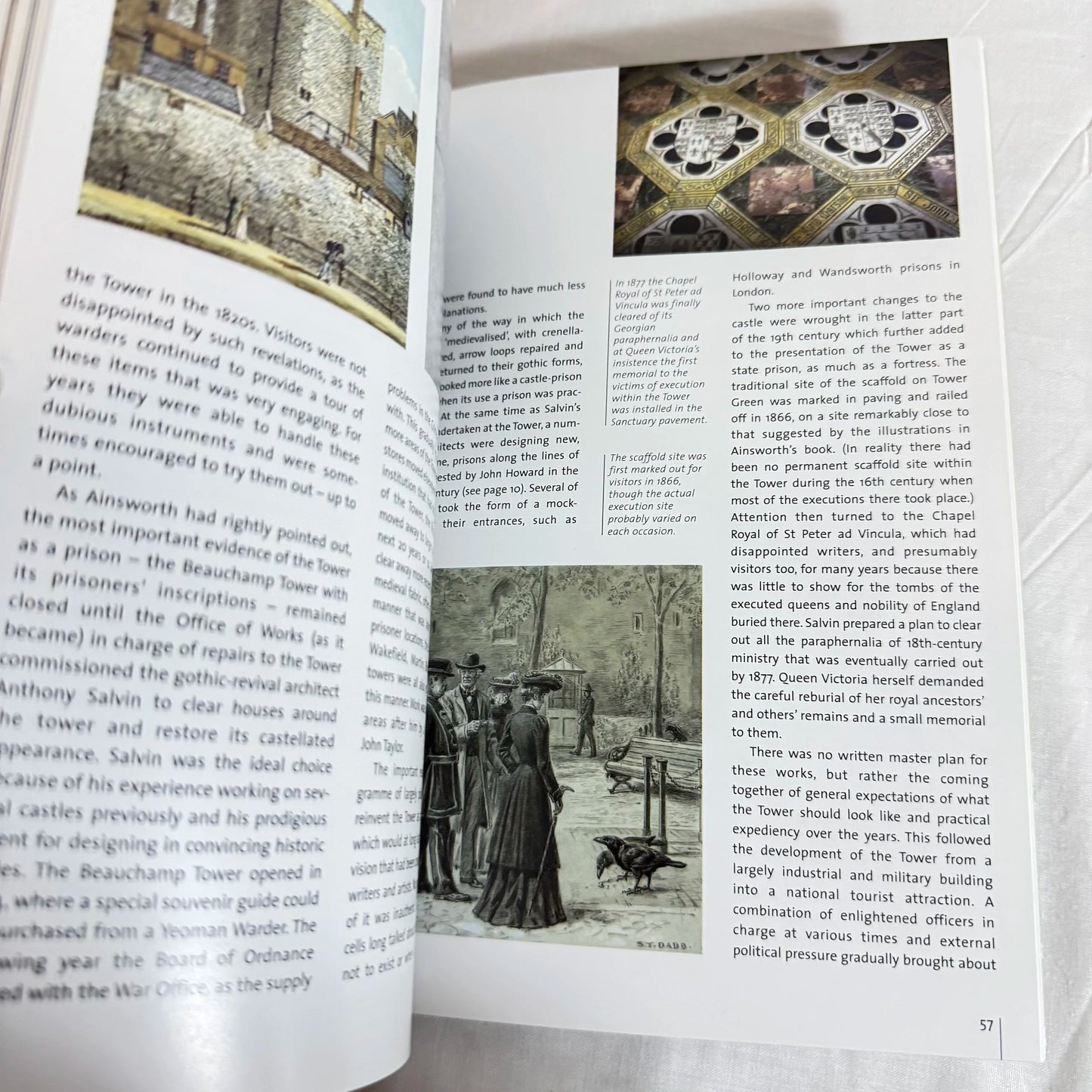 Historical Book Bundle x 2 - Tower of London