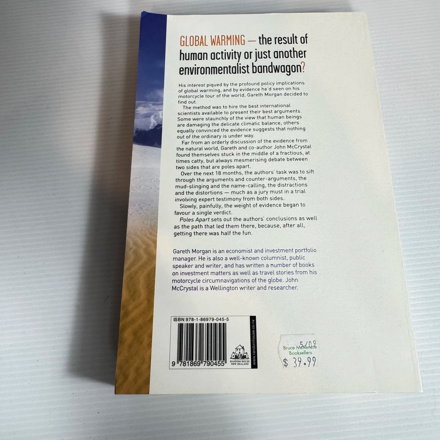 Poles Apart : Beyond The Shouting, Who's Right About Climate Change - Gareth Morgan & John McCrystal