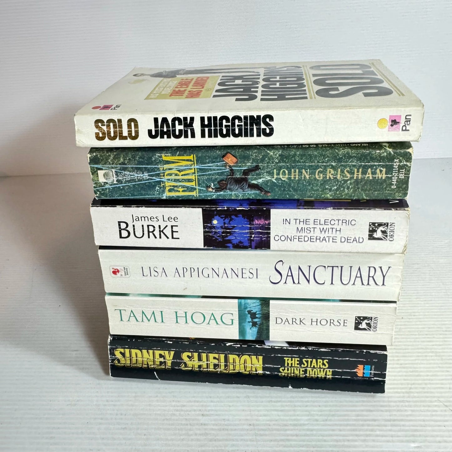Thriller Book Bundle x 6 Books Various Authors (616)