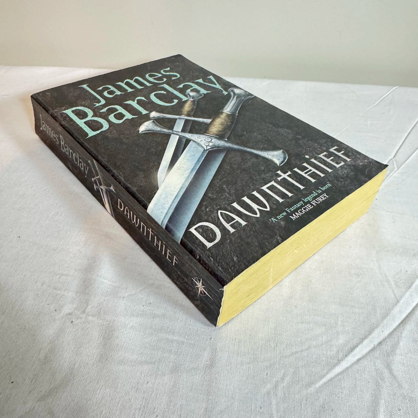 Dawnthief - James Barclay