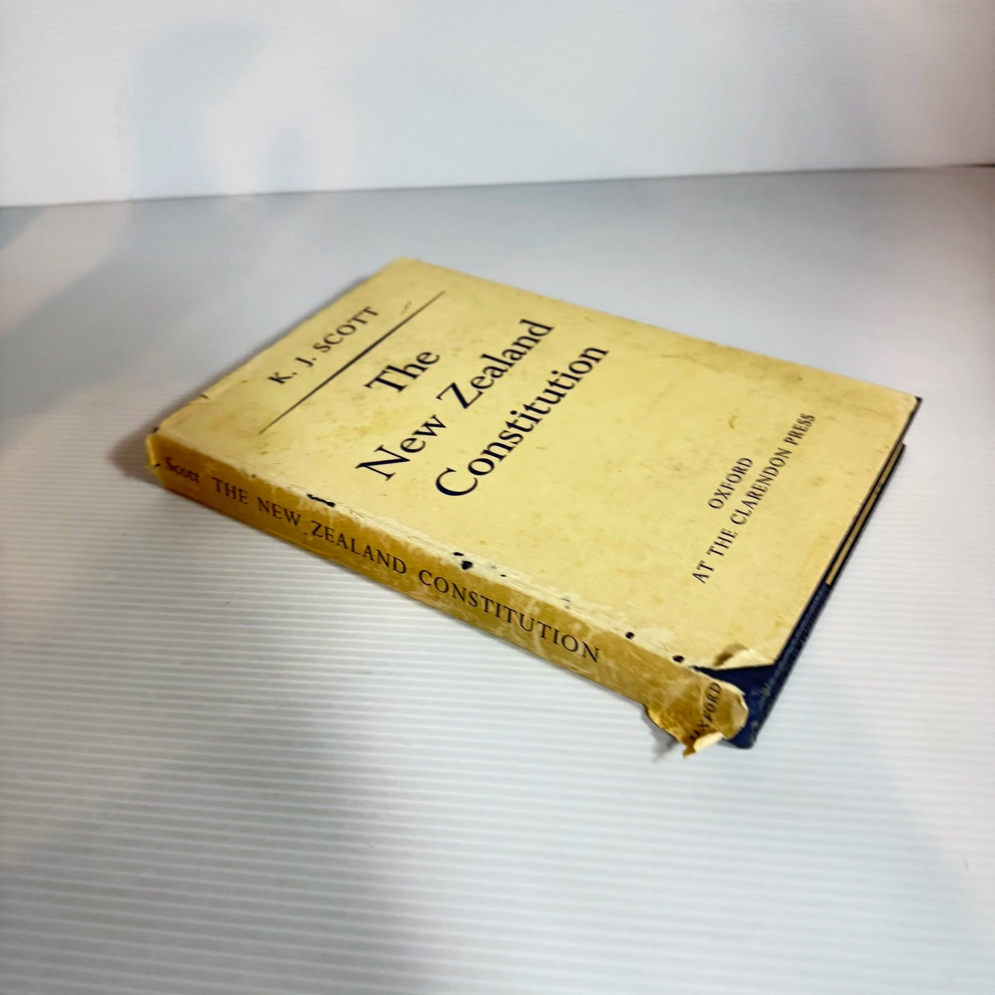 The New Zealand Constitution - K. J. Scott (Vintage 1962)