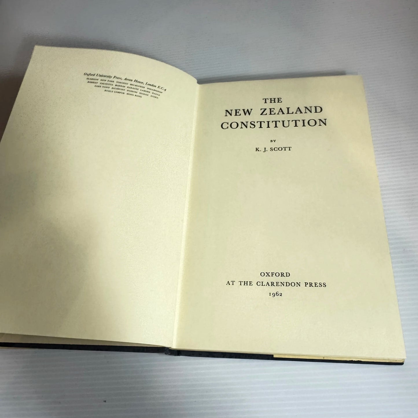The New Zealand Constitution - K. J. Scott (Vintage 1962)
