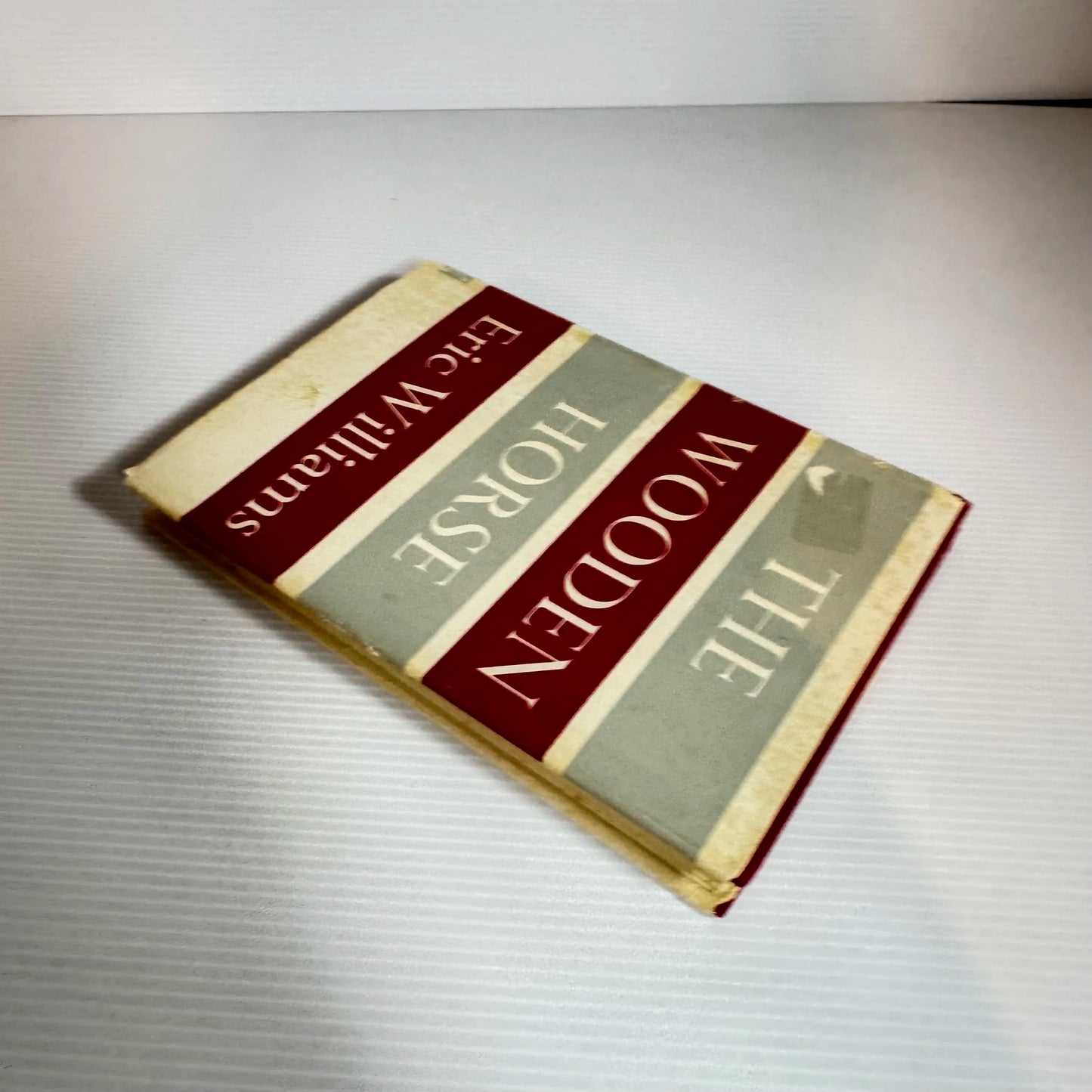 The Wooden Horse - Eric Williams (Vintage 1952)