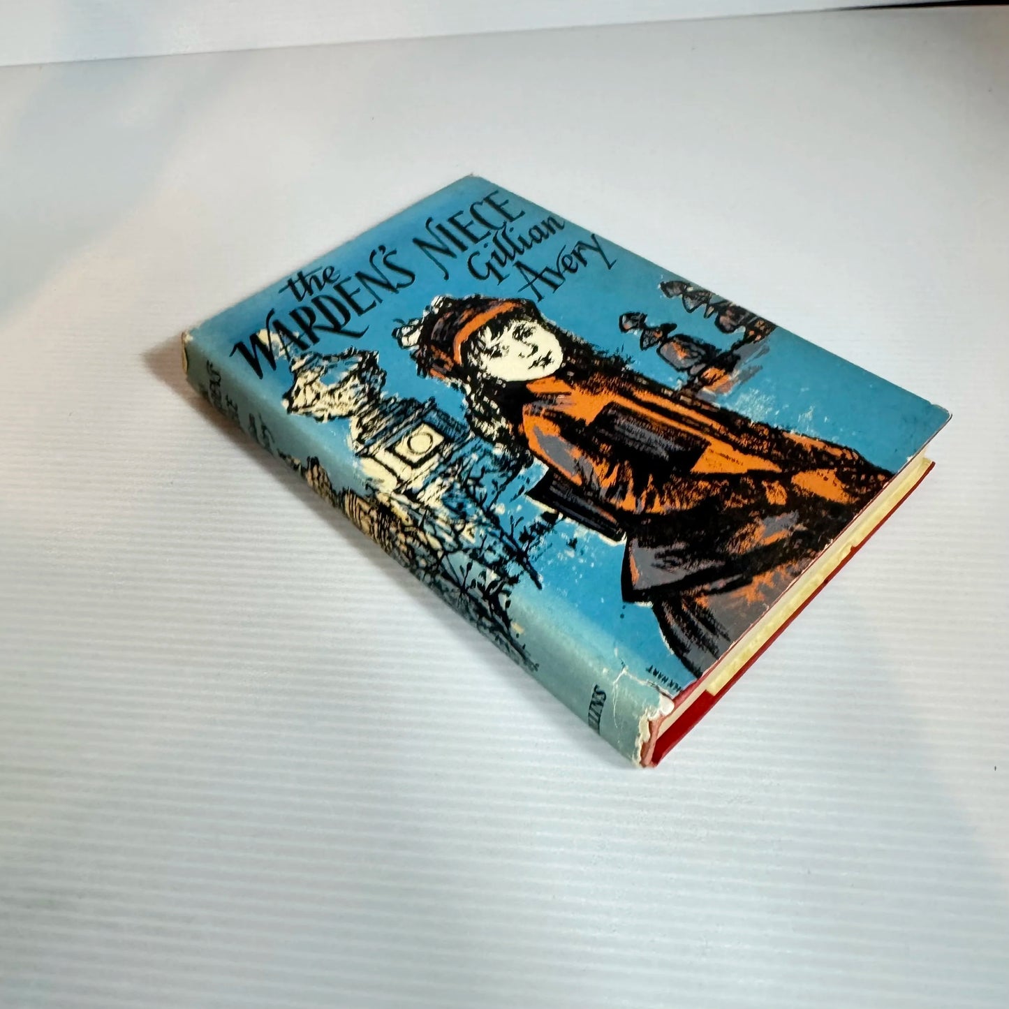 The Warden's Niece - Gillian Avery (Vintage 1957)