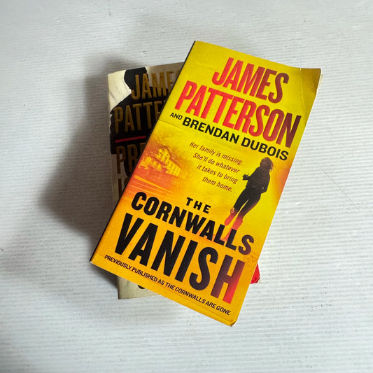 James Patterson Book Bundle x 2 Books : The Cornwalls Vanish & The President is Missing (595)