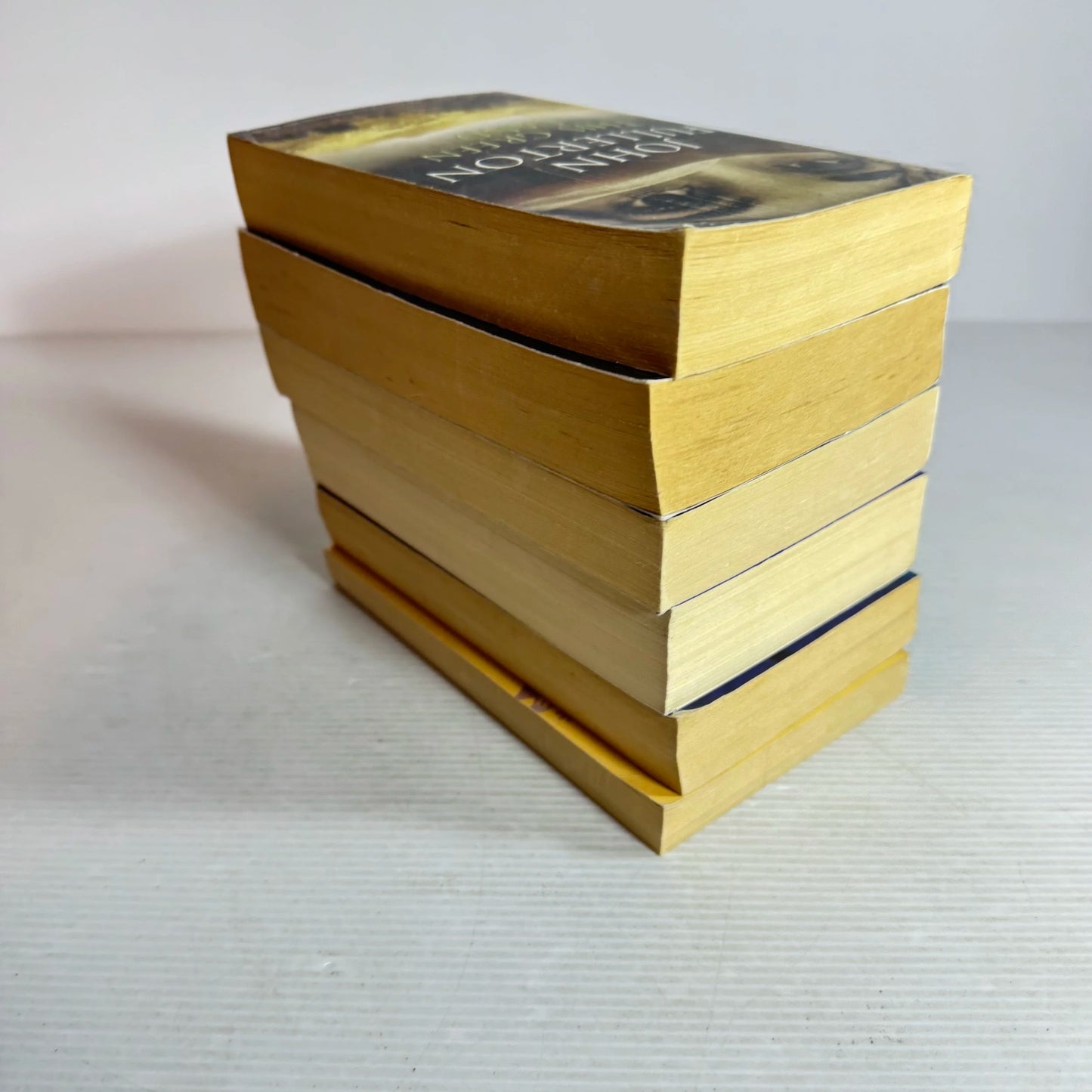 Thriller Book Bundle x 6 Books : Various Authors (583)