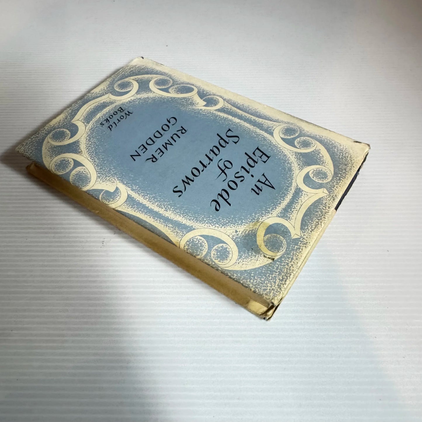 An Episode Of Sparrows - Rumer Godden (Vintage 1959)