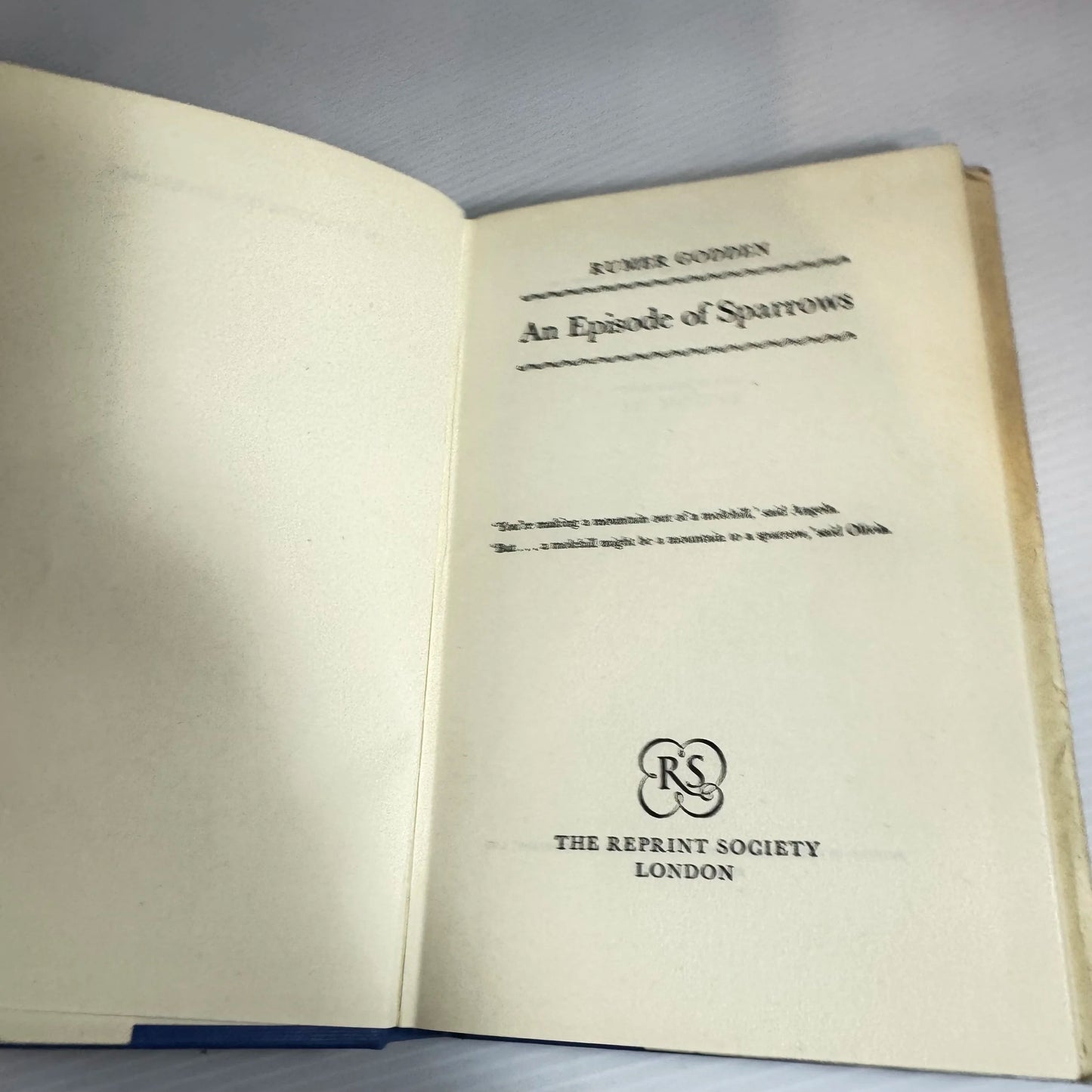 An Episode Of Sparrows - Rumer Godden (Vintage 1959)