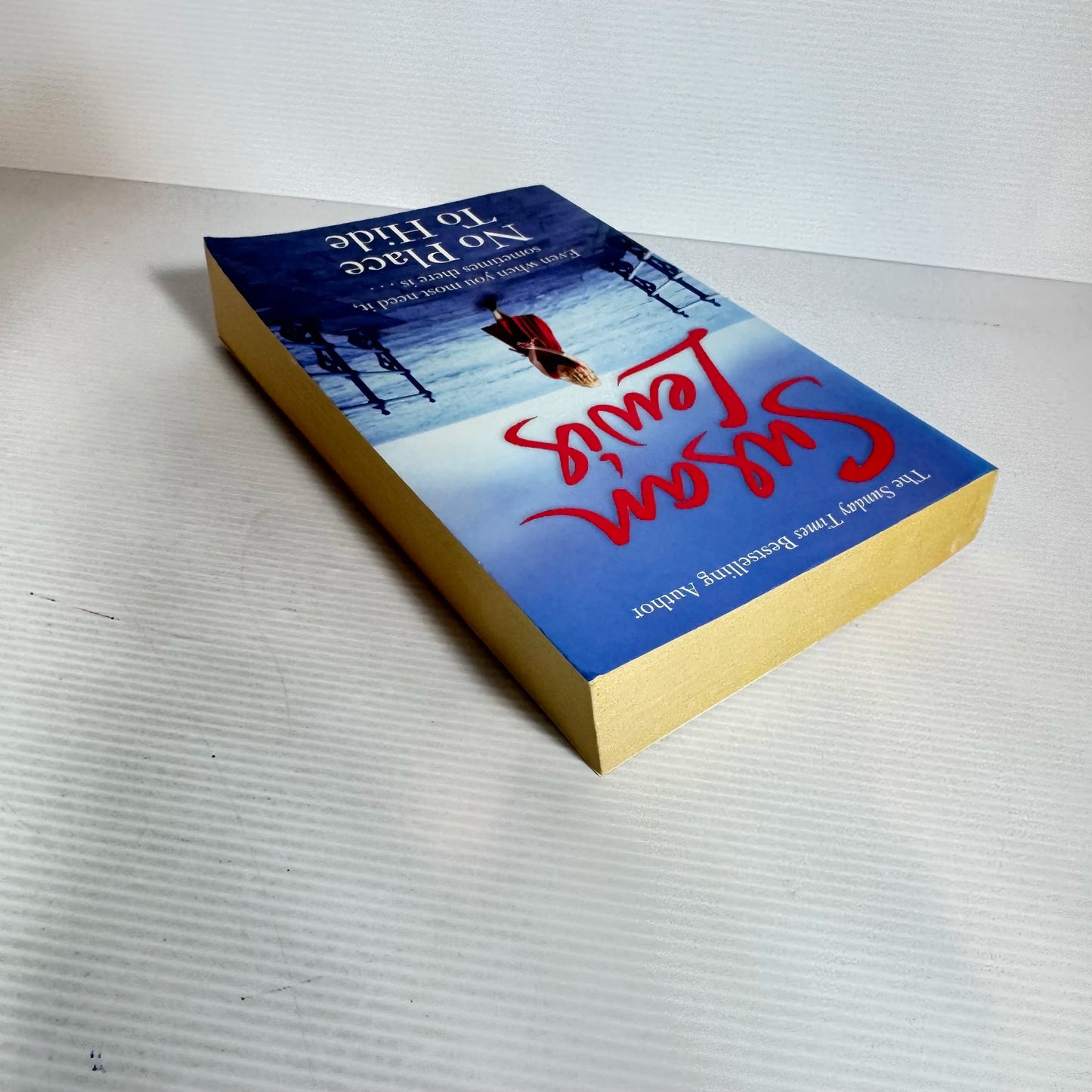 No Place To Hide - Susan Lewis