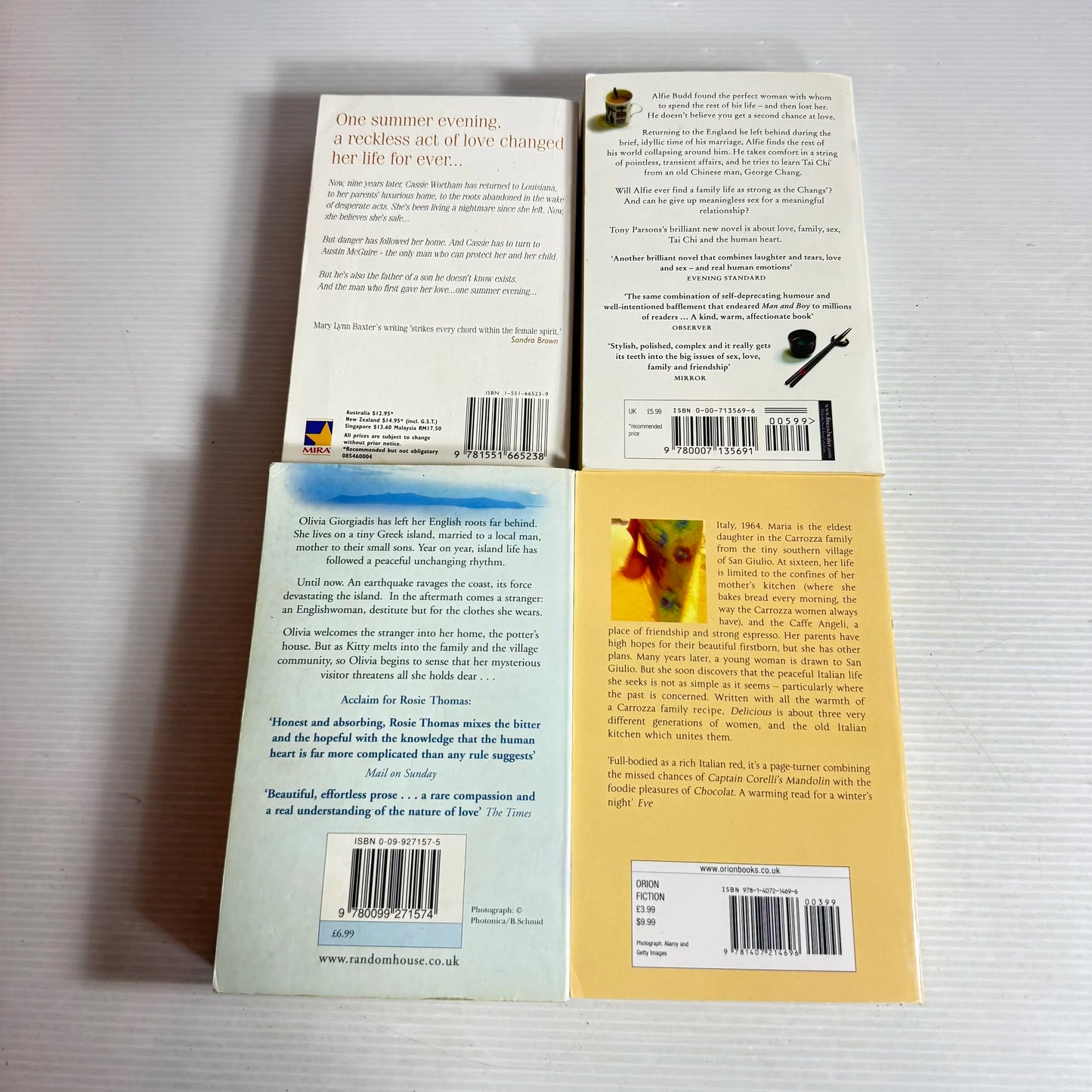Contemporary Romance Book Bundle x 4 Books Mixed Authors (568)