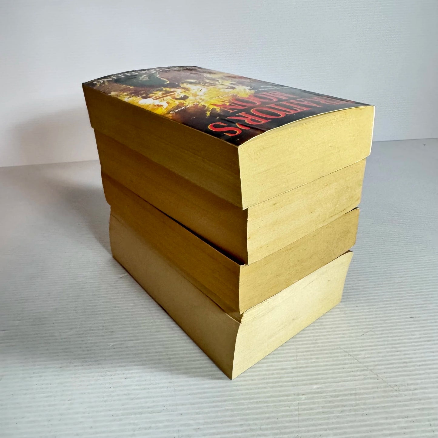 Fantasy Book Bundle x 4 Books The Visitants - William Tevelein, Traitor's Moon - Lynn Flewelling, A Game of Thrones - George R. R. Martin & Memory KK.J. Parker(560)