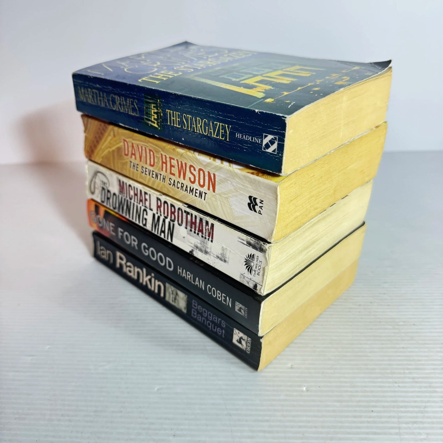 Crime Book Bundle x 5 Authors - David Hewson, Martha Crimes, Ian Rankin, Harlan Coven & Michael Robotham (564)