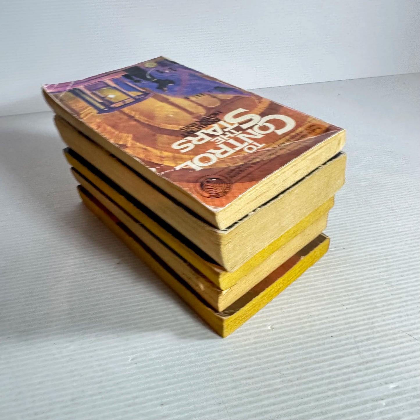 Science Fiction Book Bundle x 5 Books Mixed Authors (550) (Vintage 1977-1989)