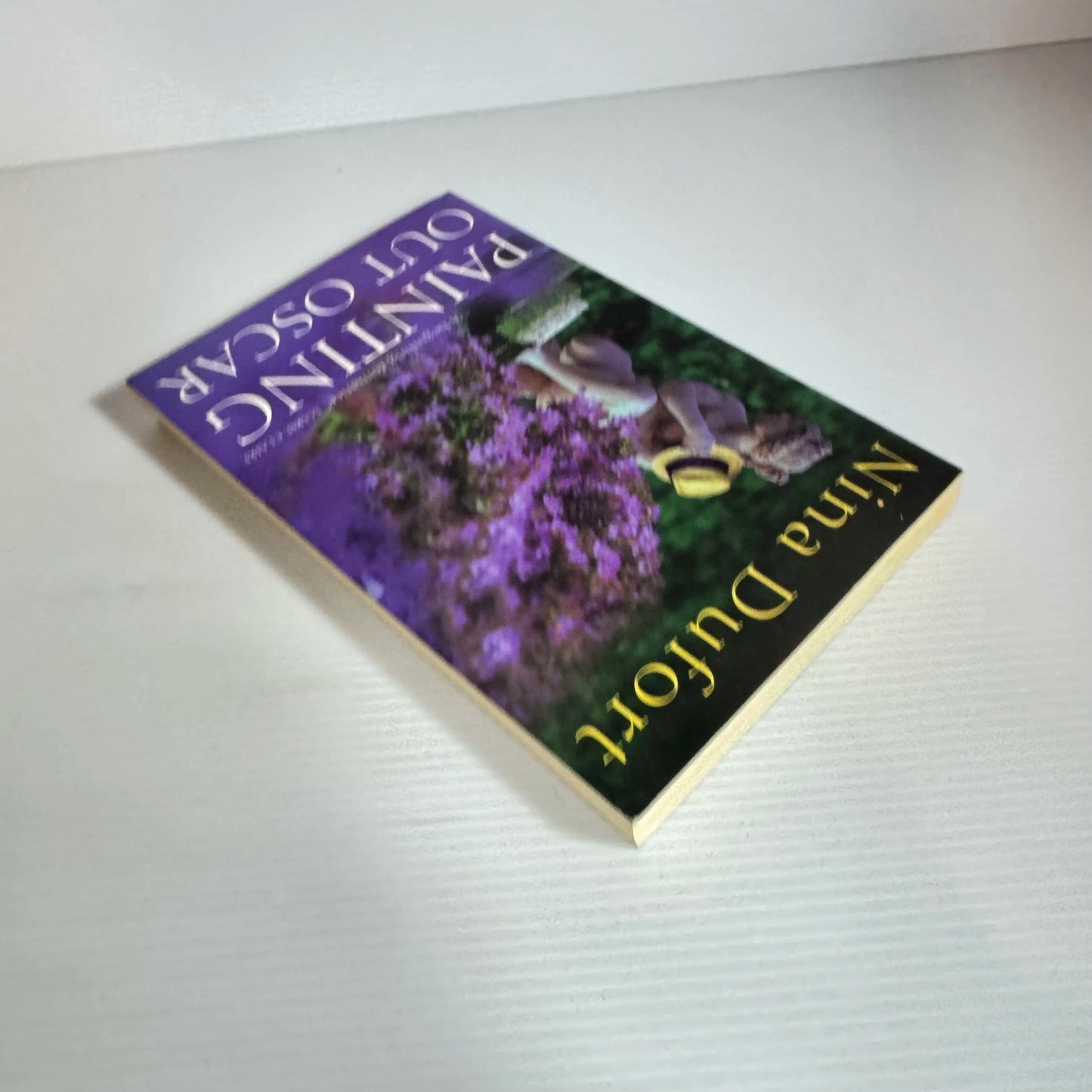 Painting Out Oscar - Nina Dufort