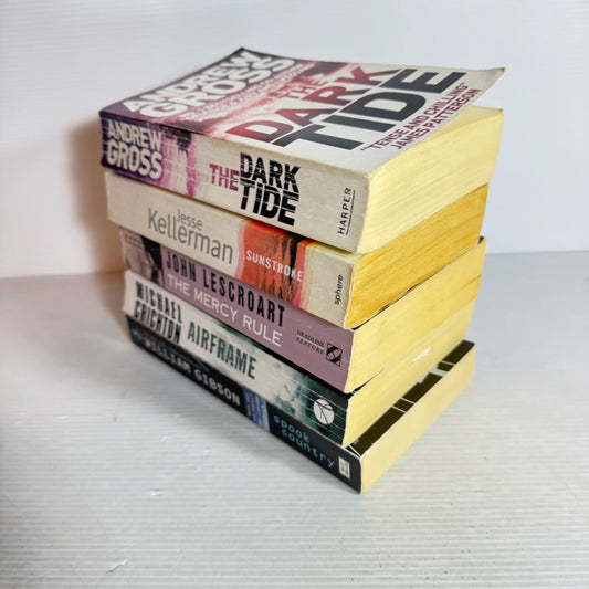 Thriller Book Bundle x 5 Books - Mix Authors (552)