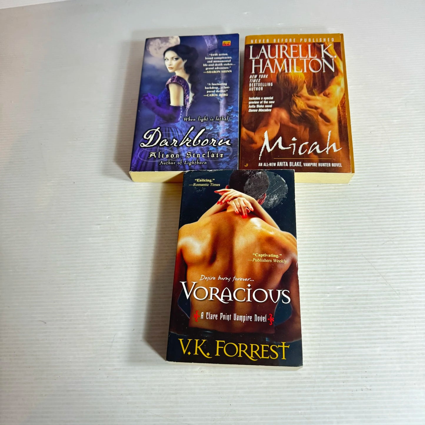 Paranormal Romance Book Bundle x 3 Books - Mixed Authors (549)