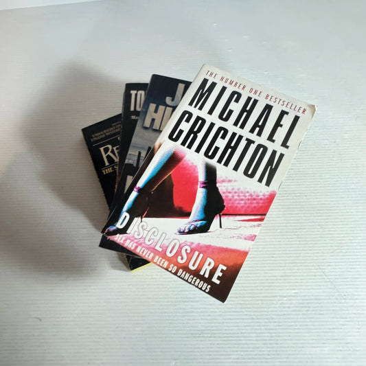 Thriller Book Bundle x 4 Books Mix Authors (544)
