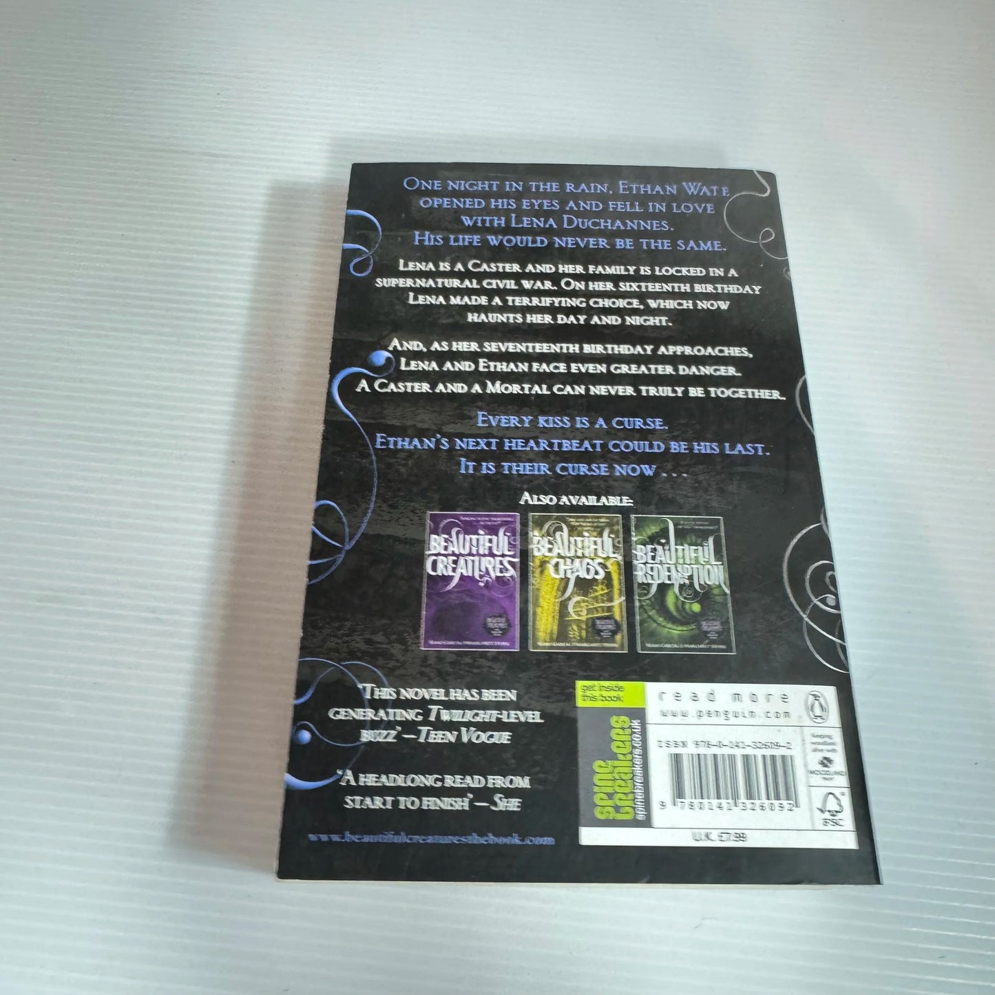 Beautiful Darkness - Kami Garcia & Margaret Stohl