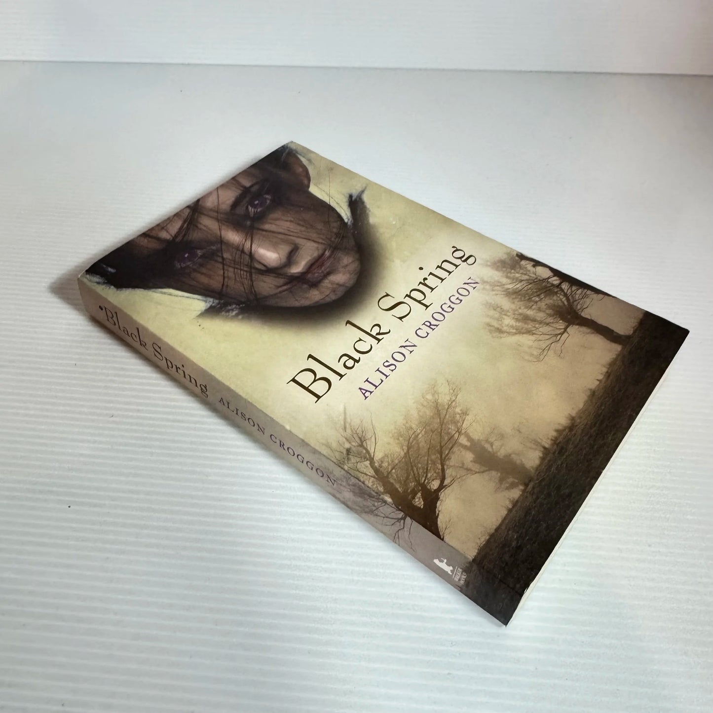 Black Spring - Alison Croggon