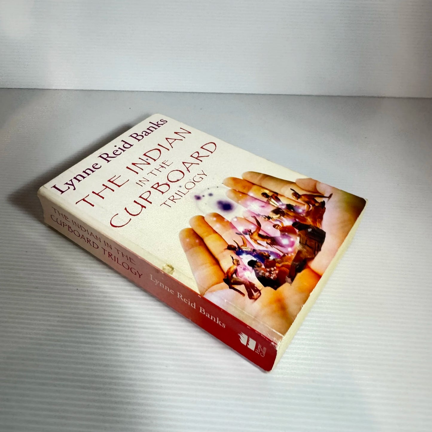 The Indian in the Cupboard Trilogy - Lynne Reid Banks