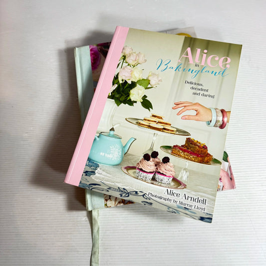 Alice Arndell Cookbook Bundle x 2 Books : Alice In Bakingland & Bake Me Home (733)