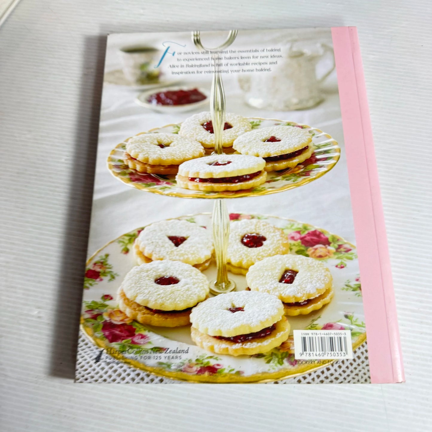 Alice Arndell Cookbook Bundle x 2 Books : Alice In Bakingland & Bake Me Home (733)