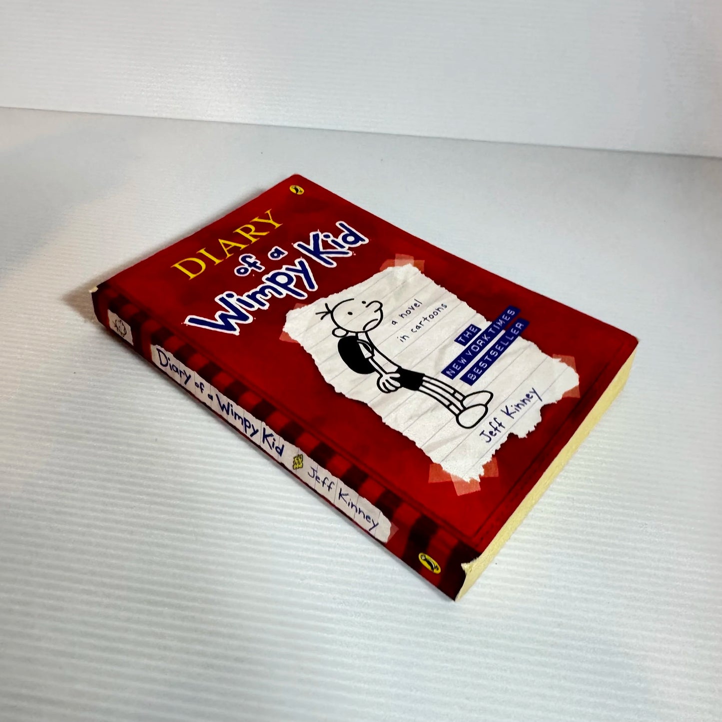 Dairy of a Wimpy Kid - Jeff Kinney