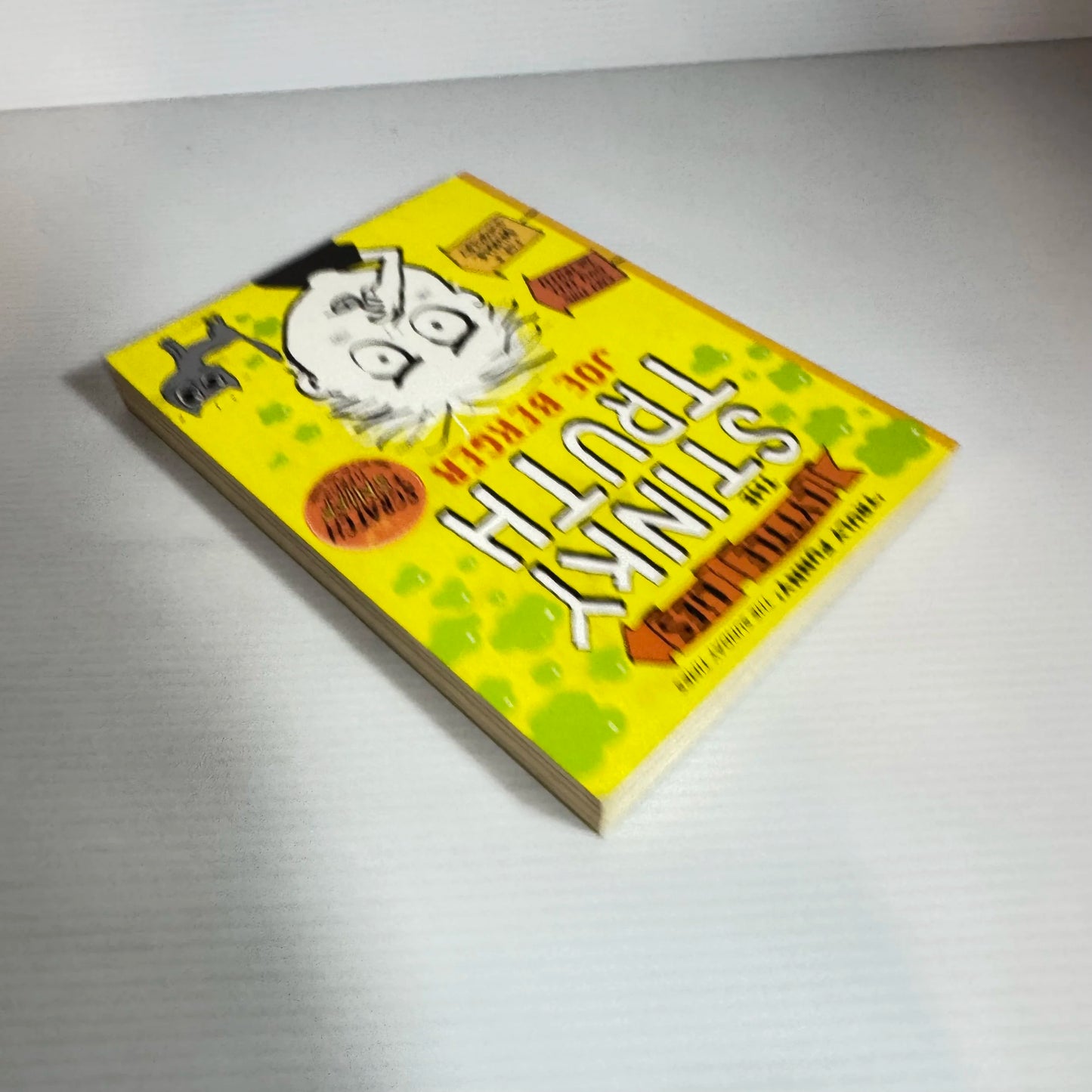 Lyttle Lies : The Stinky Truth - Joe Berger (Graphic Novel)