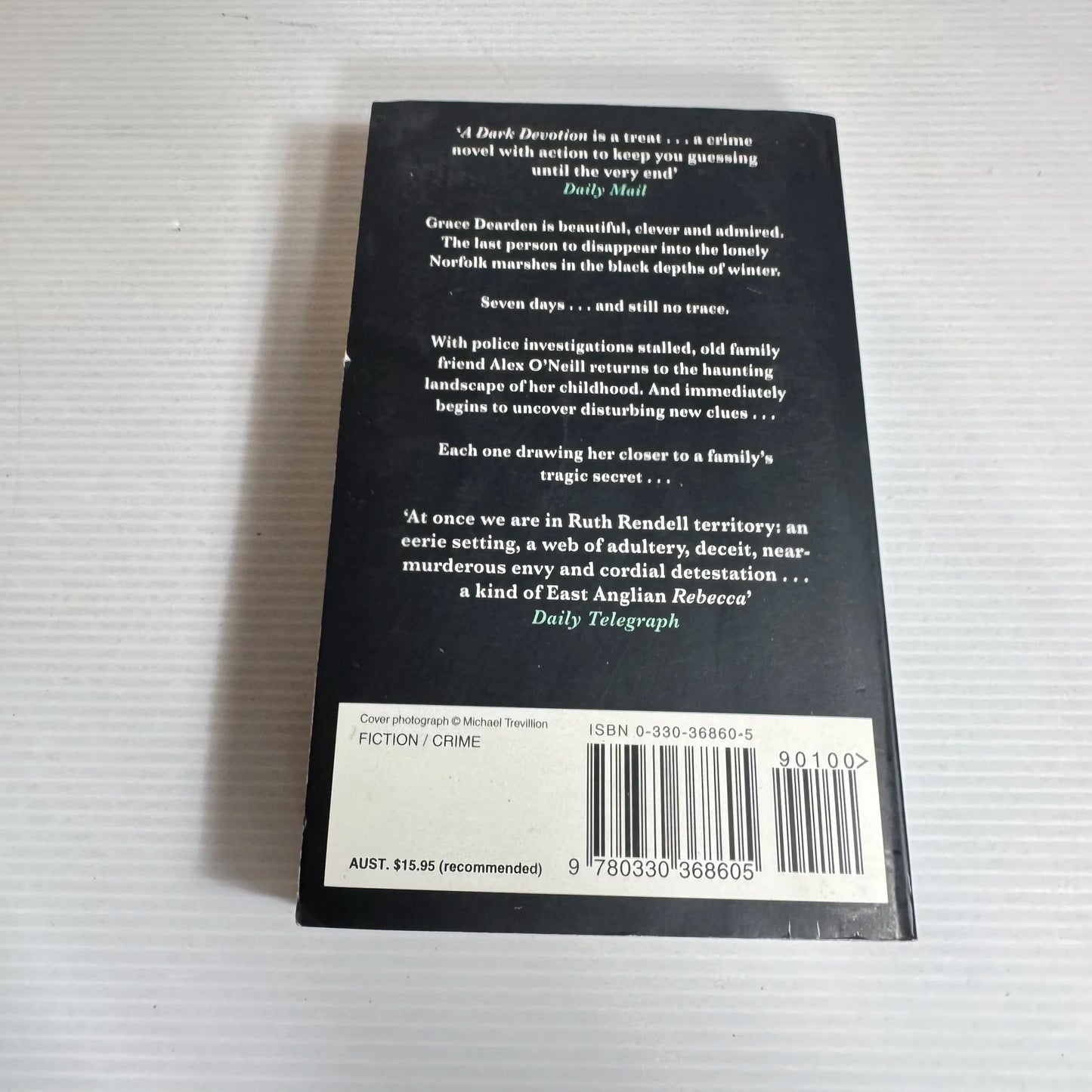 A Dark Devotion - Clare Francis