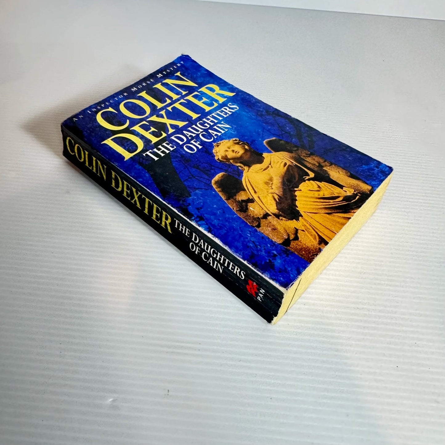 The Daughters of Cain - Colin Dexter (Vintage 1994)