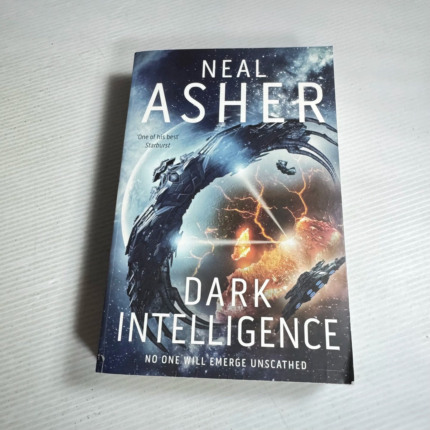 Dark Intelligence - Neal Asher