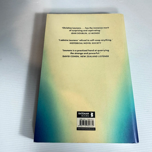 In Amber's Wake - Christine Leunens