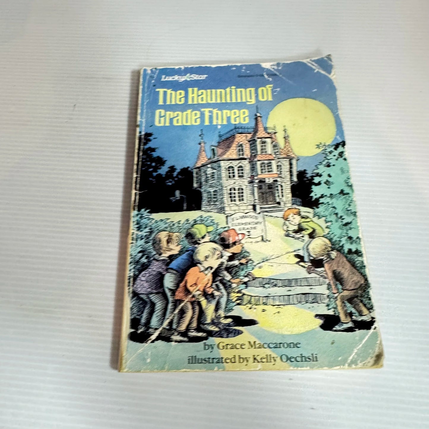 The Haunting Of Grade Three - Grace Maccarone (Vintage 1987)