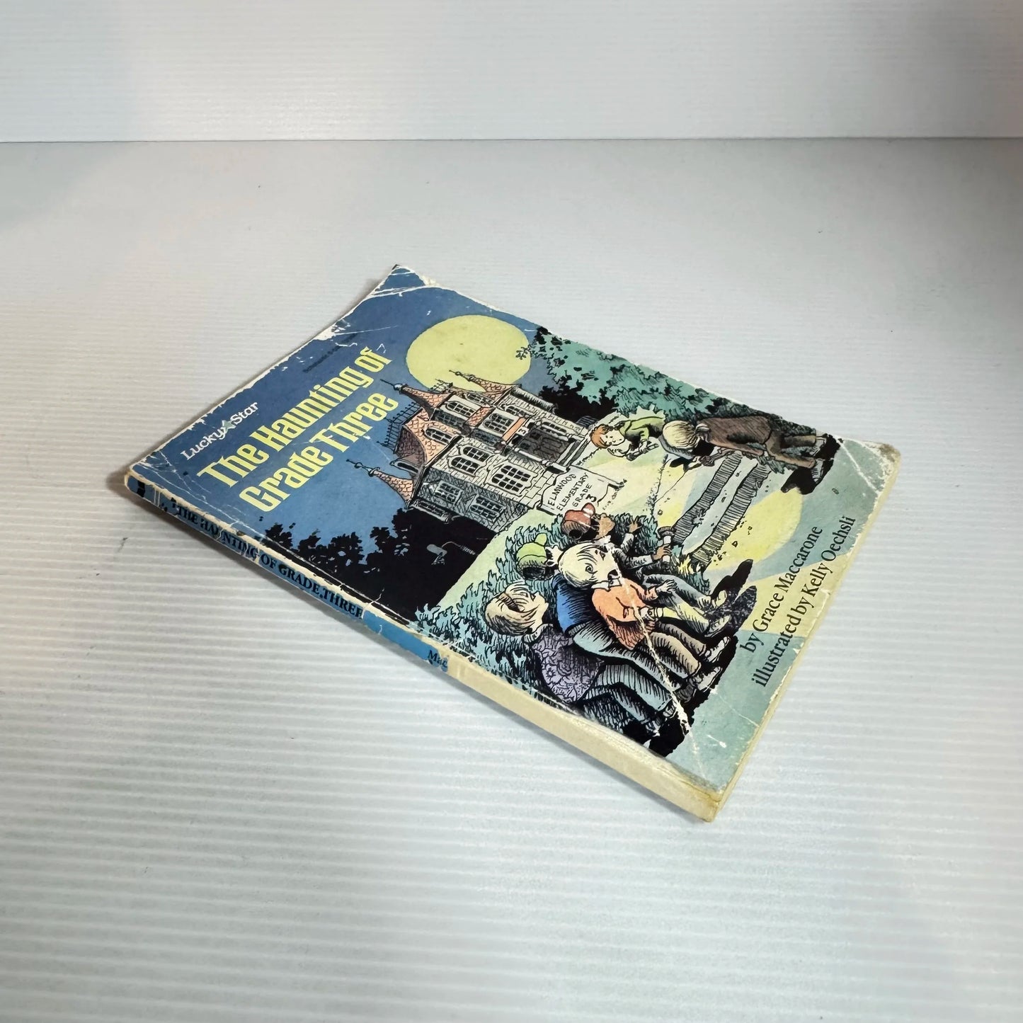 The Haunting Of Grade Three - Grace Maccarone (Vintage 1987)