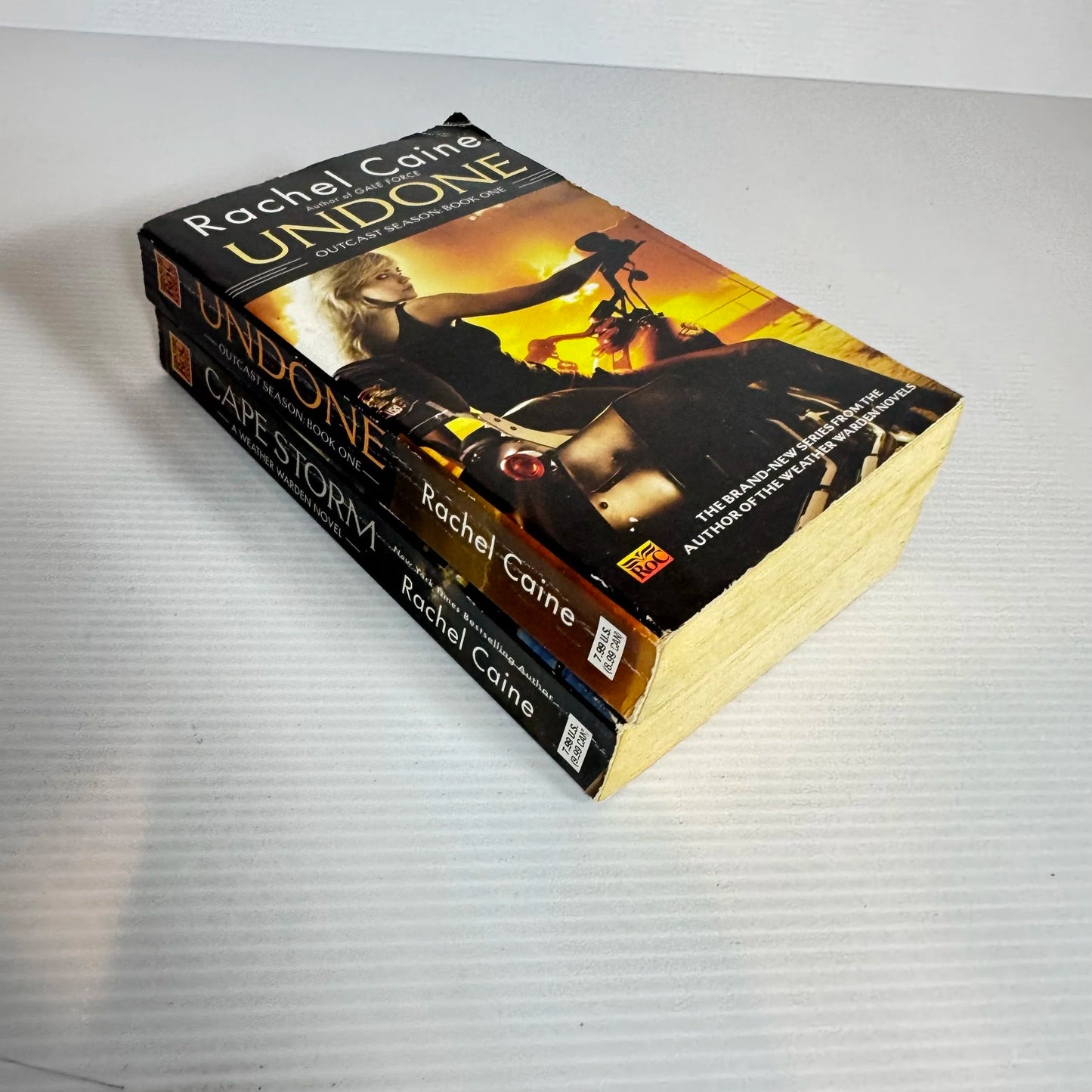 Rachel Caine Book Bundle x 2 - Fantasy Romance - Undone and Cape Storm